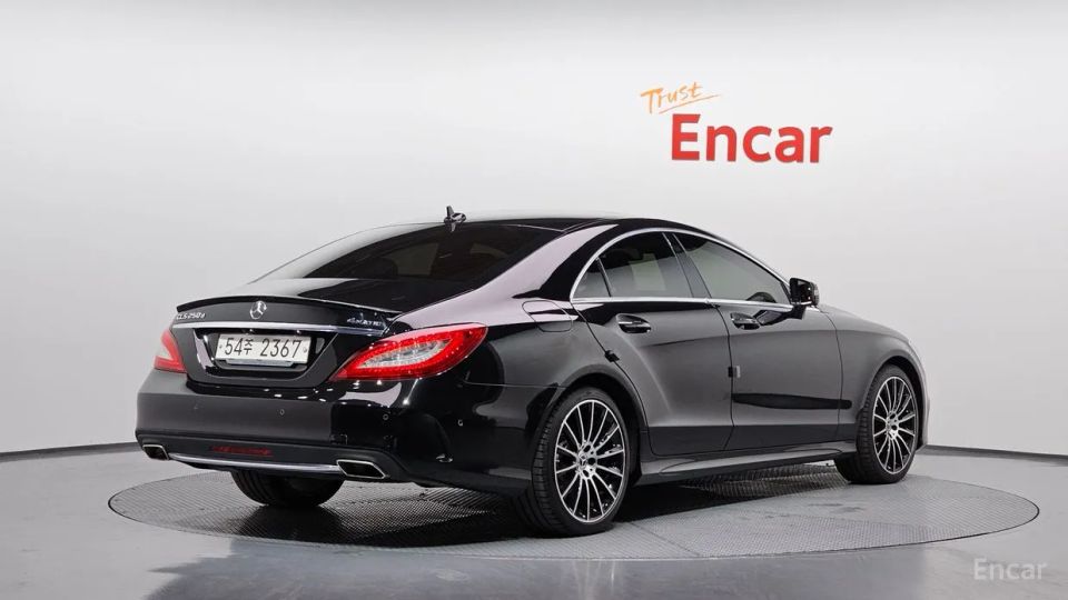 Mercedes-Benz CLS-Class
