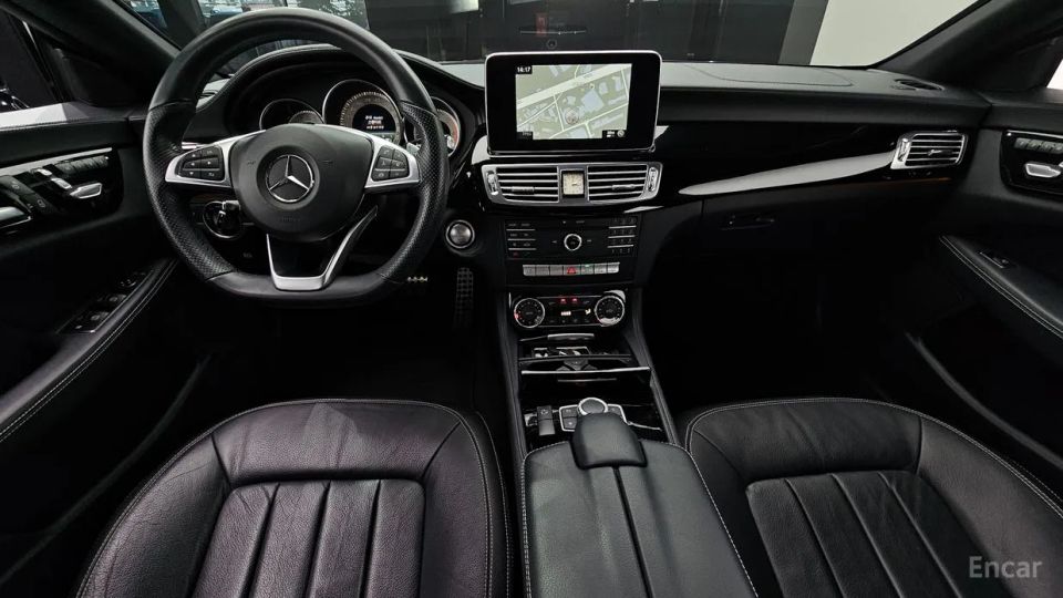 Mercedes-Benz CLS-Class