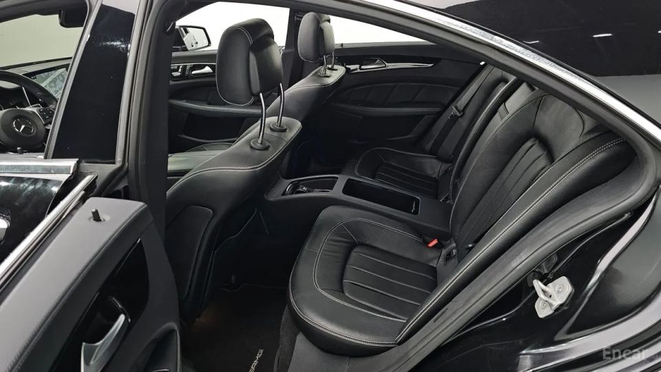 Mercedes-Benz CLS-Class
