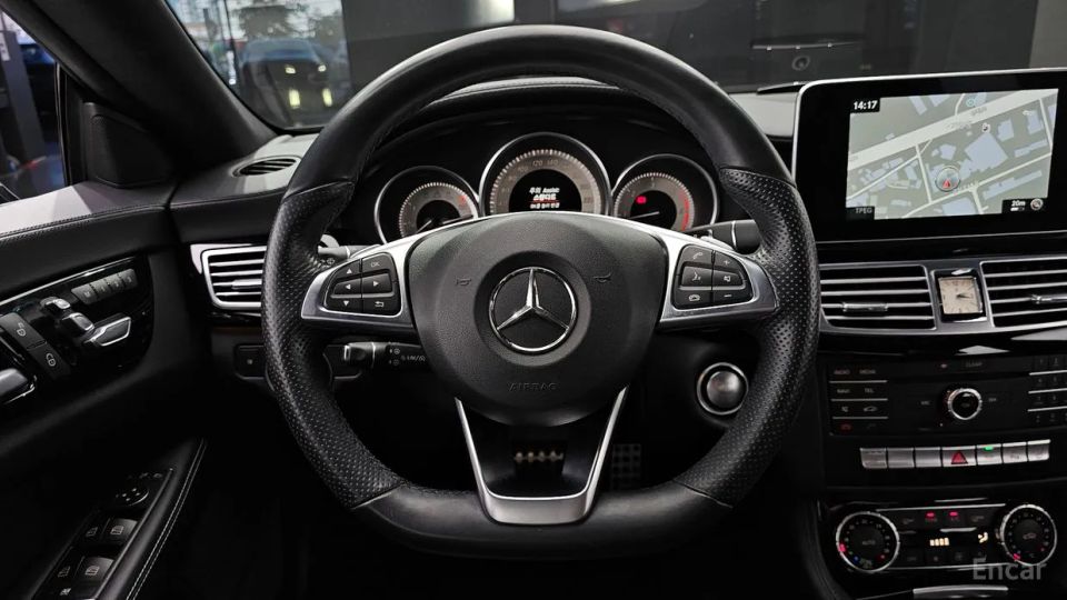 Mercedes-Benz CLS-Class