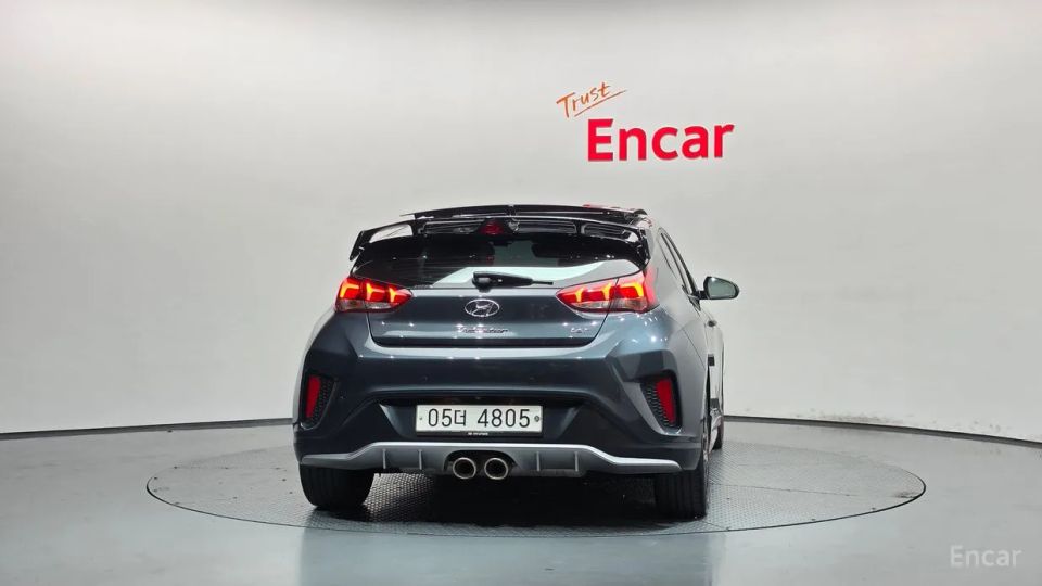 Hyundai Veloster