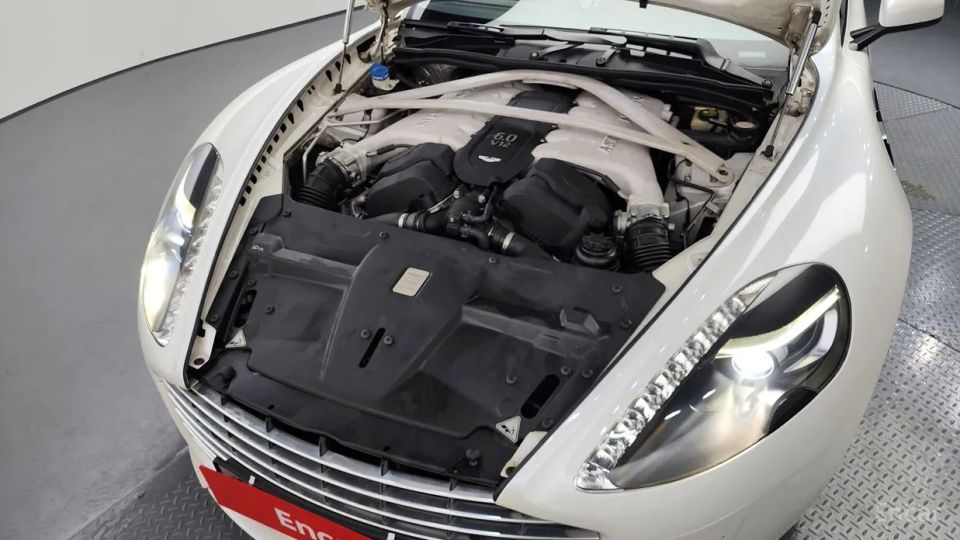 Astonmartin Rapide