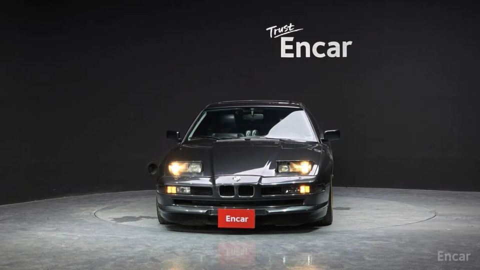 BMW 8-series