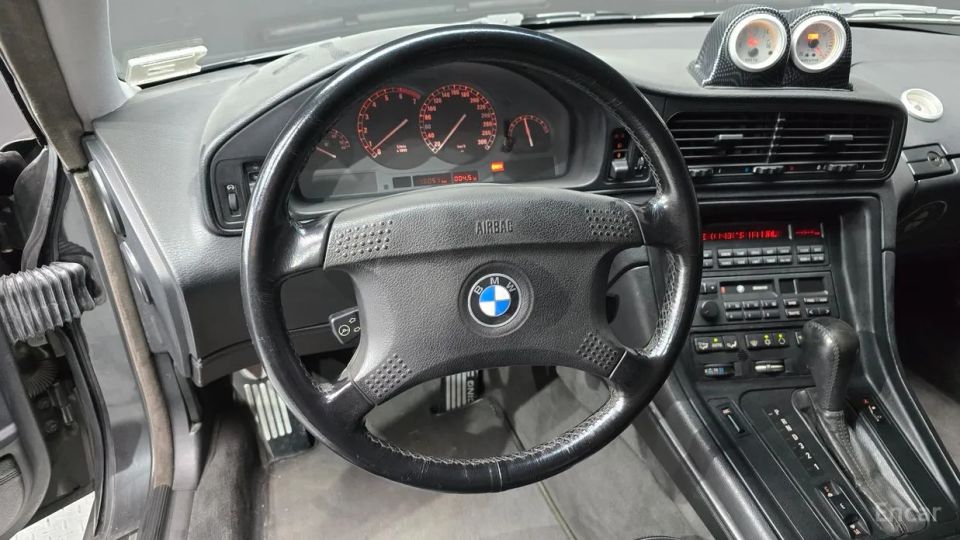 BMW 8-series