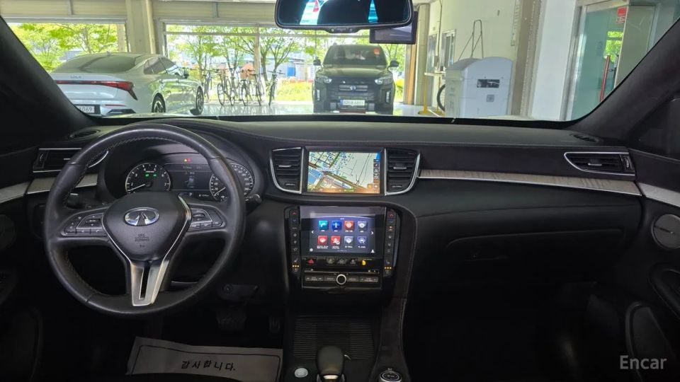 Infiniti QX50
