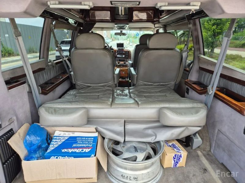 Chevrolet Astro Van