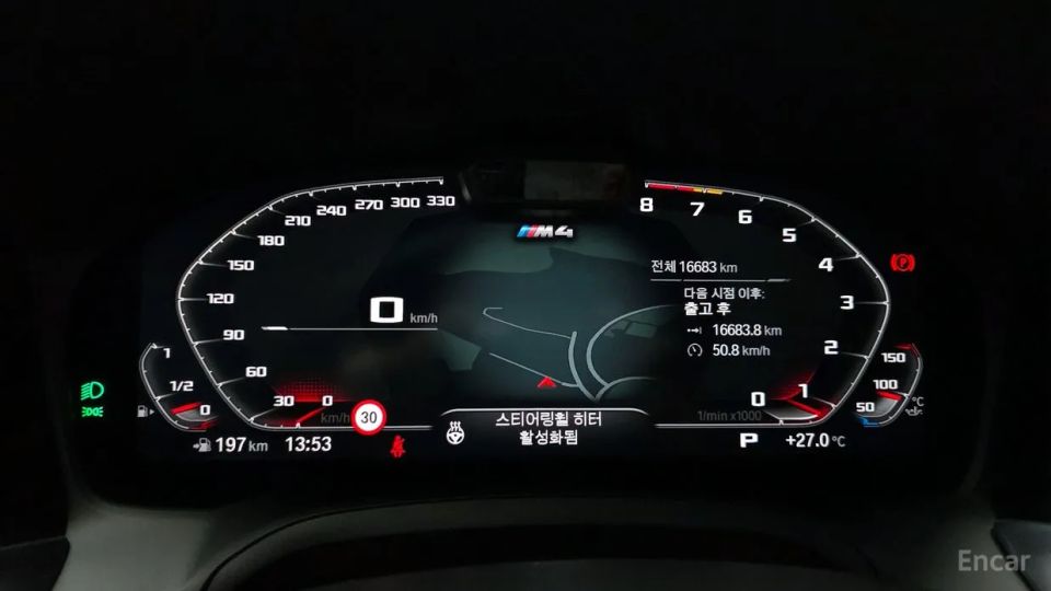 BMW M4