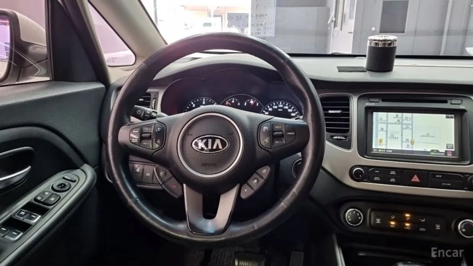 Kia Carens