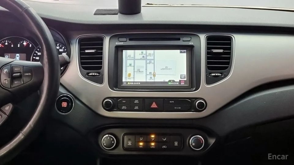 Kia Carens