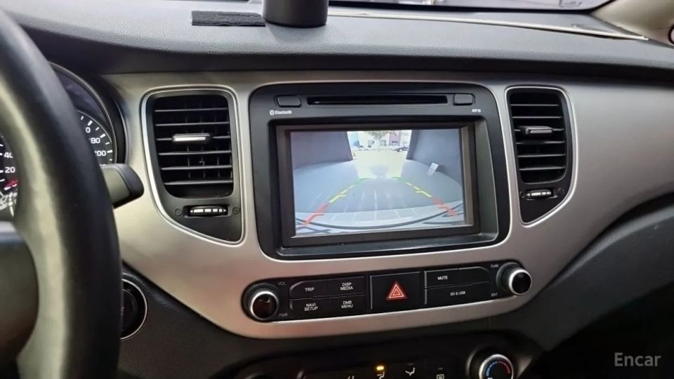 Kia Carens