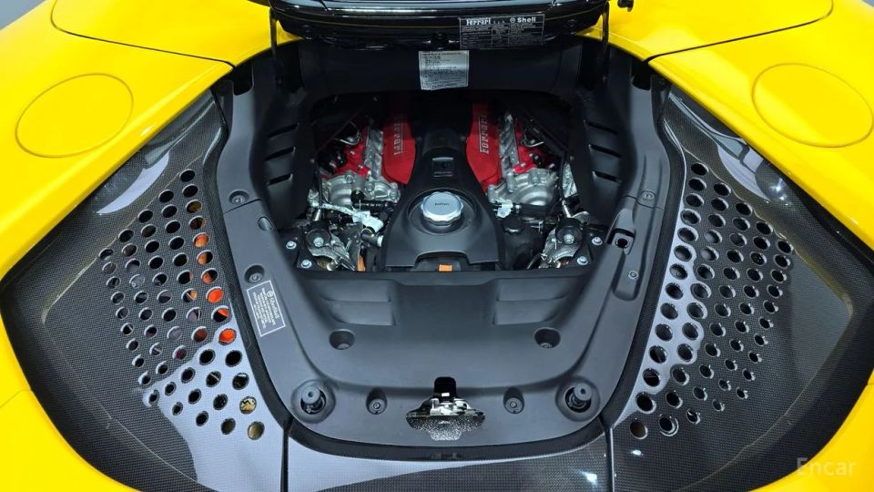 Ferrari SF90
