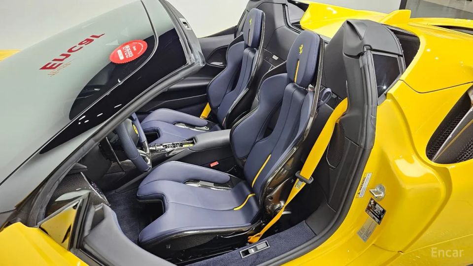 Ferrari SF90