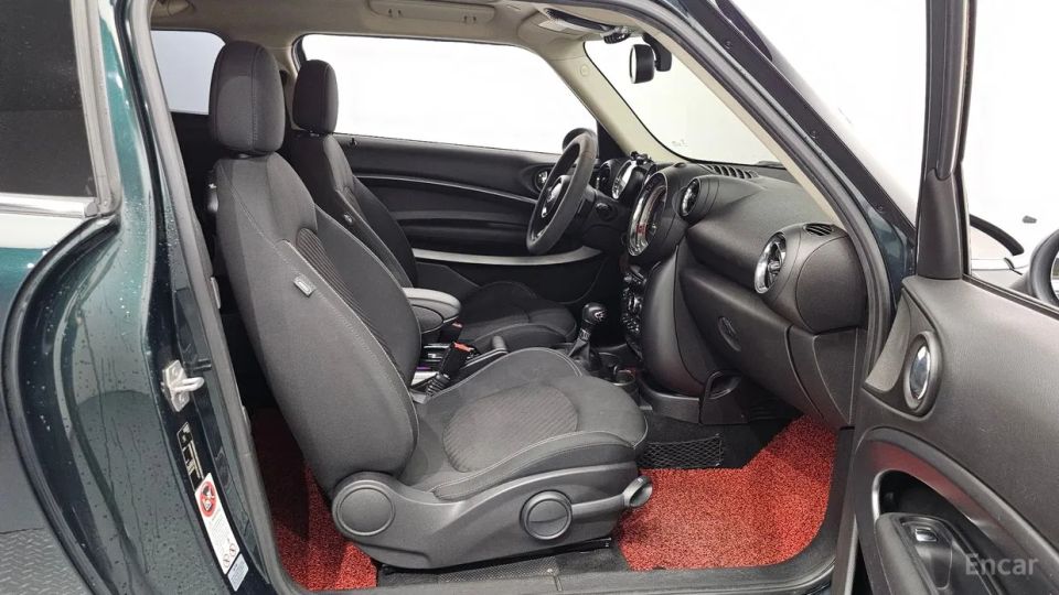 Mini paceman