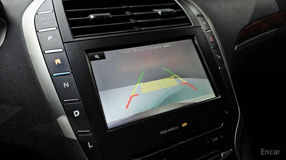 Lincoln MKZ