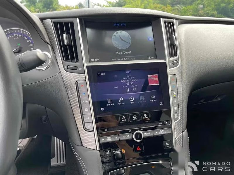 Infiniti Q50