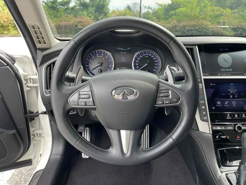 Infiniti Q50