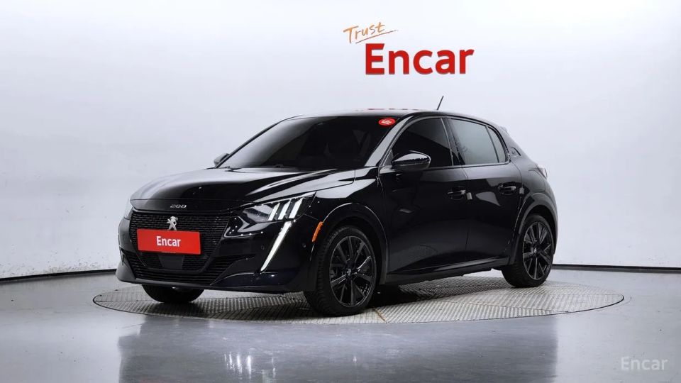 Peugeot 208