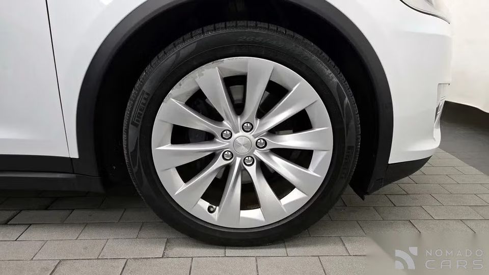 Tesla model-x