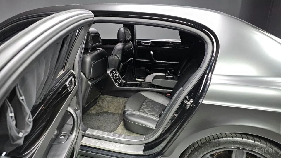 Bentley Flying Spur