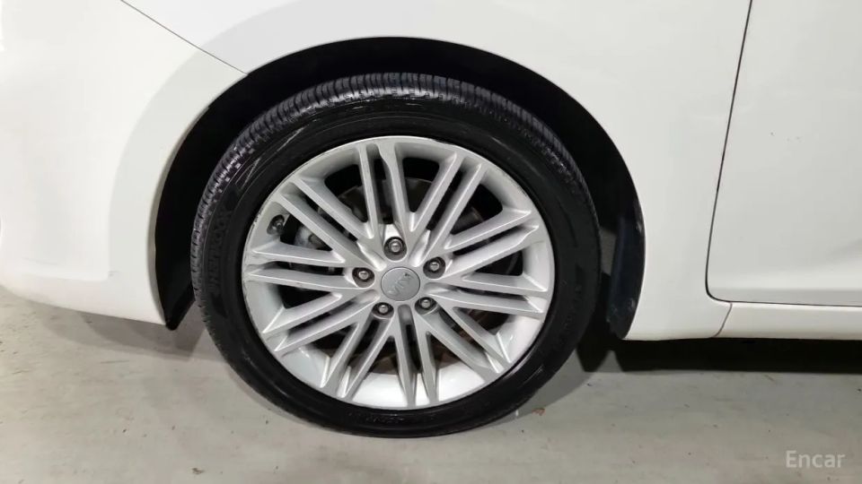 Kia Carens