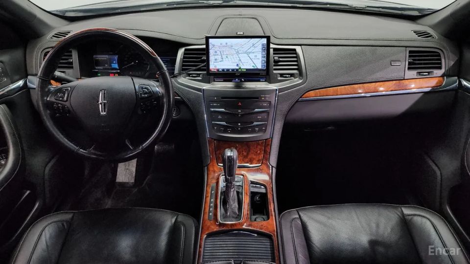 Lincoln MKS
