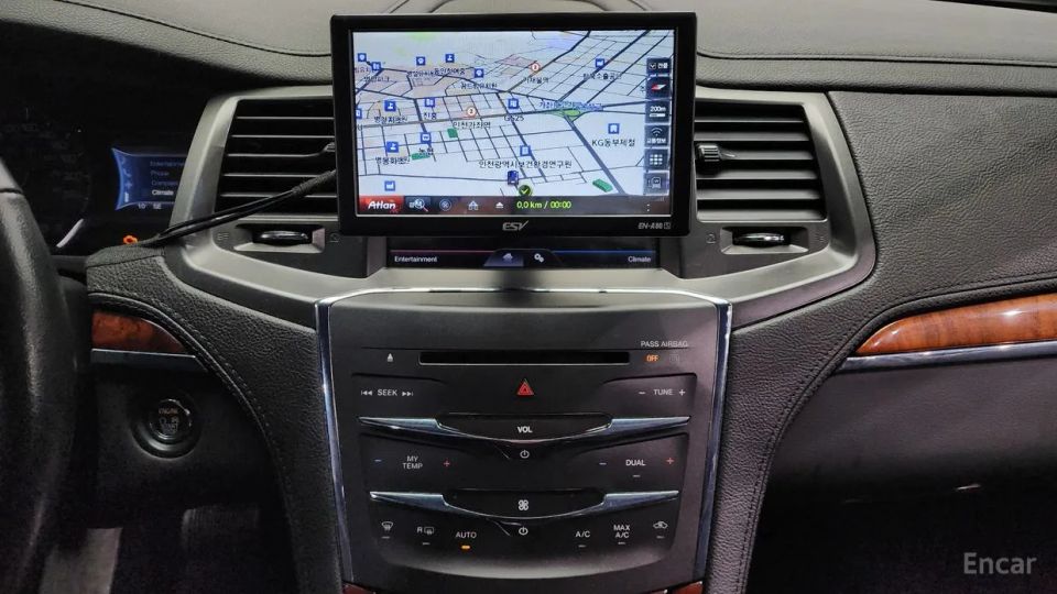 Lincoln MKS