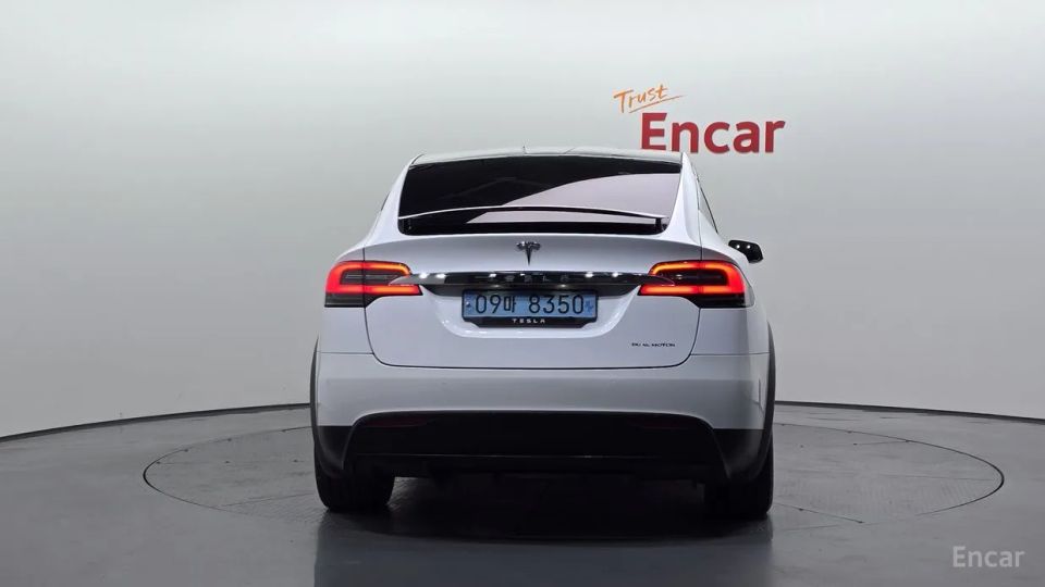 Tesla model-x