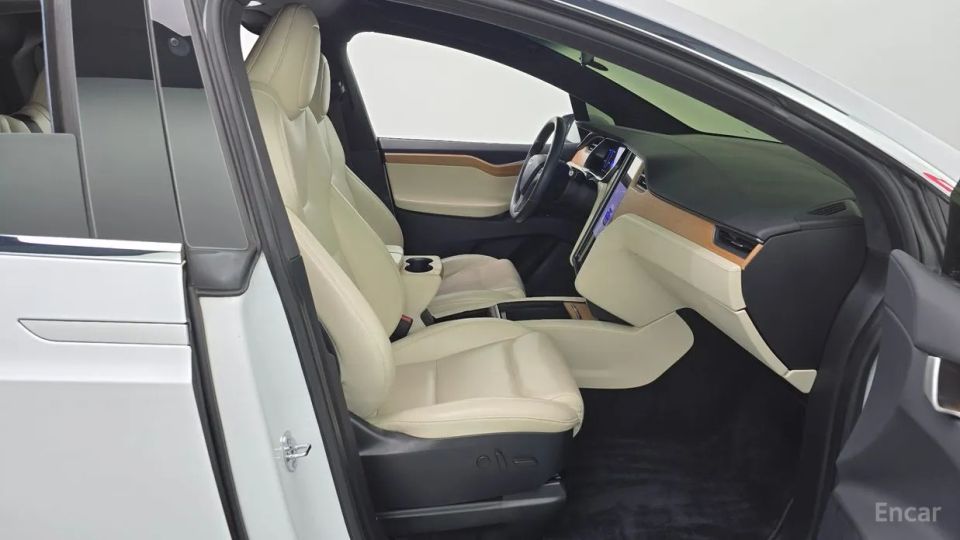 Tesla model-x