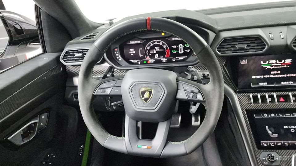 Lamborghini urus
