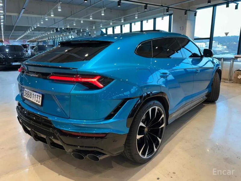 Lamborghini urus