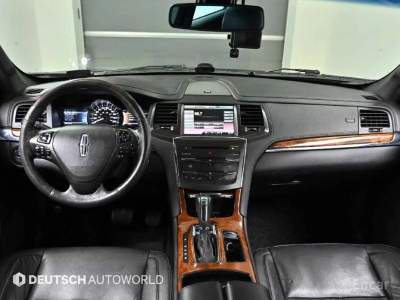 Lincoln MKS