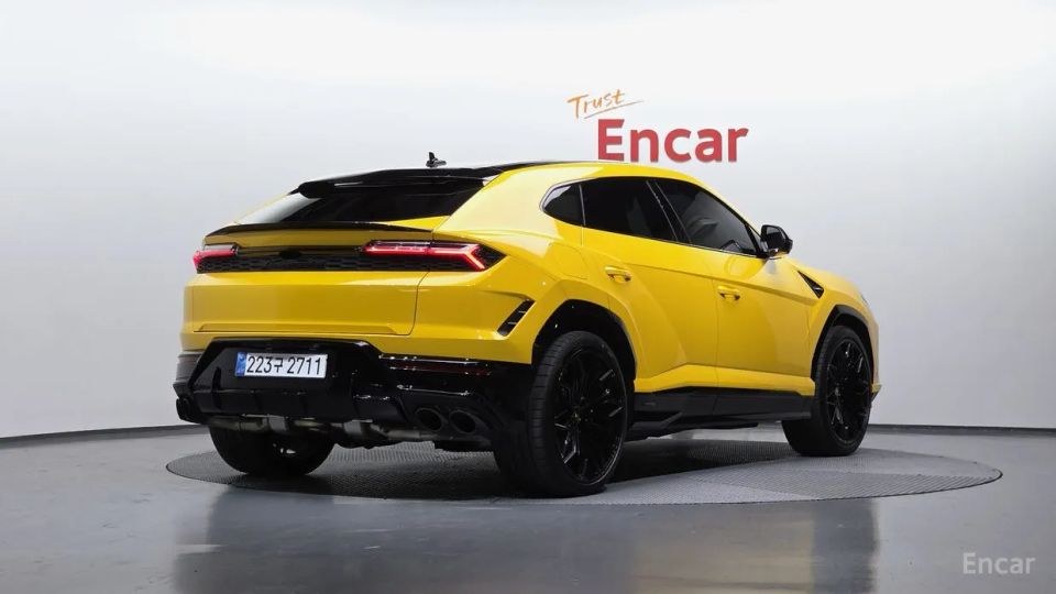 Lamborghini urus