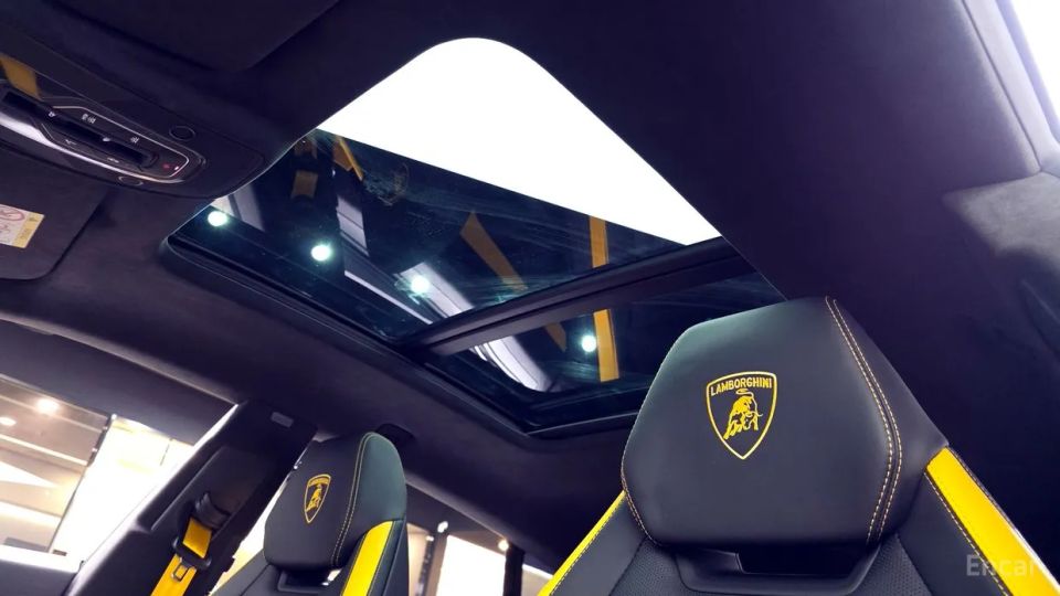 Lamborghini urus