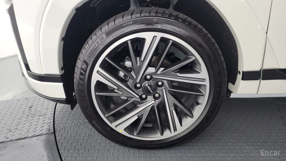 KG_Mobility_Ssangyong Actyon