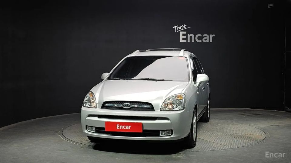 Kia Carens