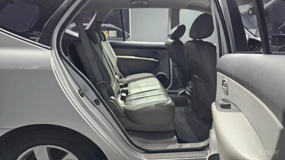 Kia Carens