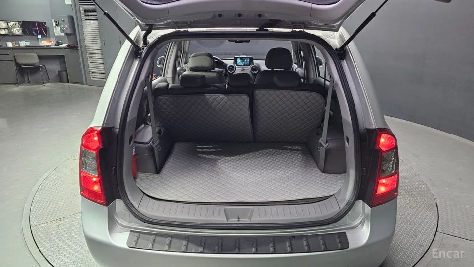 Kia Carens