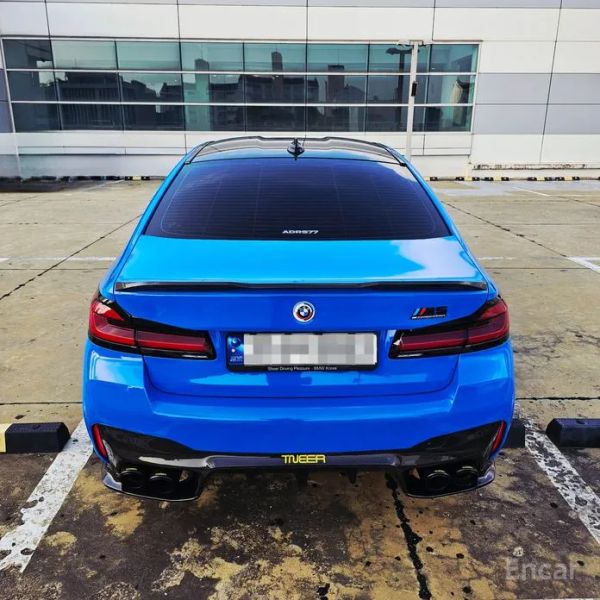 BMW M5