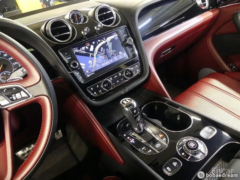 Bentley Bentayga