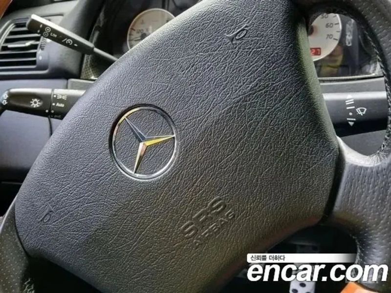 Mercedes-Benz M-class