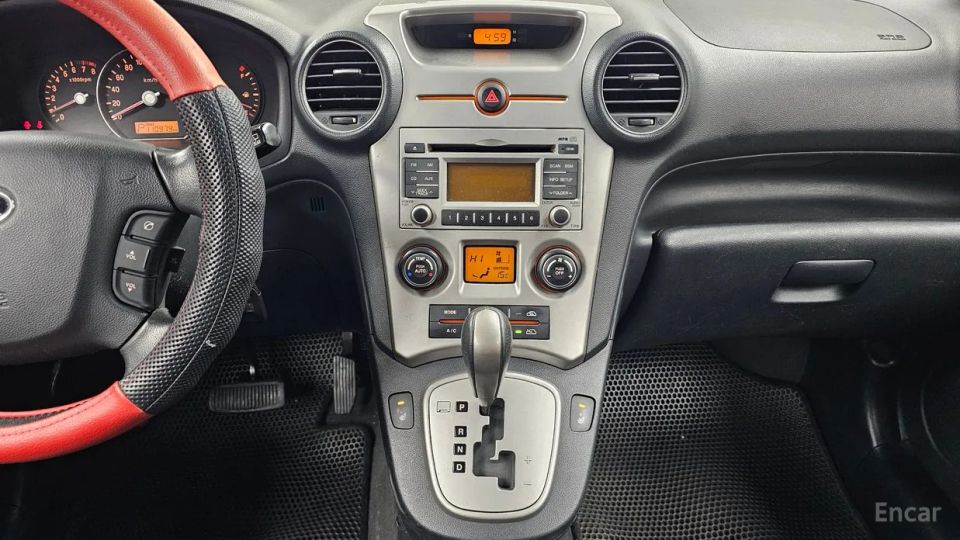 Kia Carens