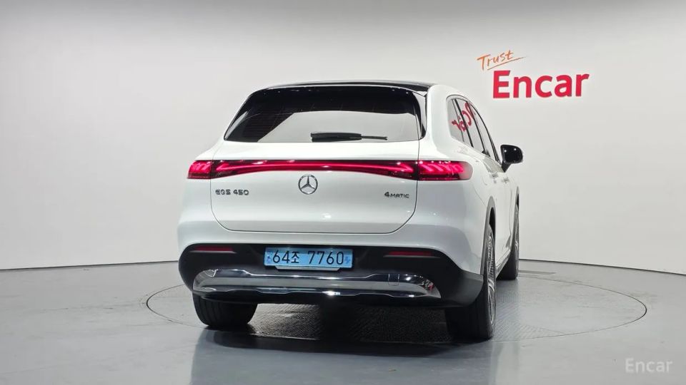 Mercedes-Benz EQS