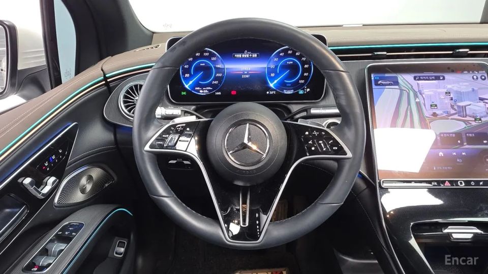 Mercedes-Benz EQS