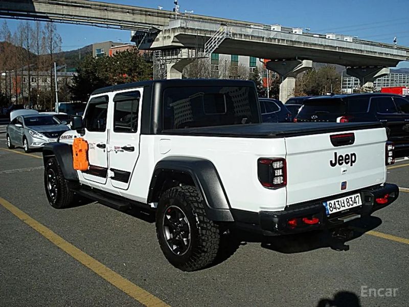 Jeep gladiator