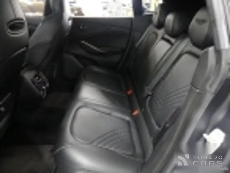 Astonmartin DBX