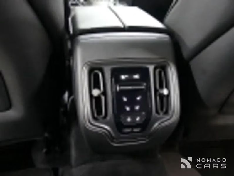 Astonmartin DBX
