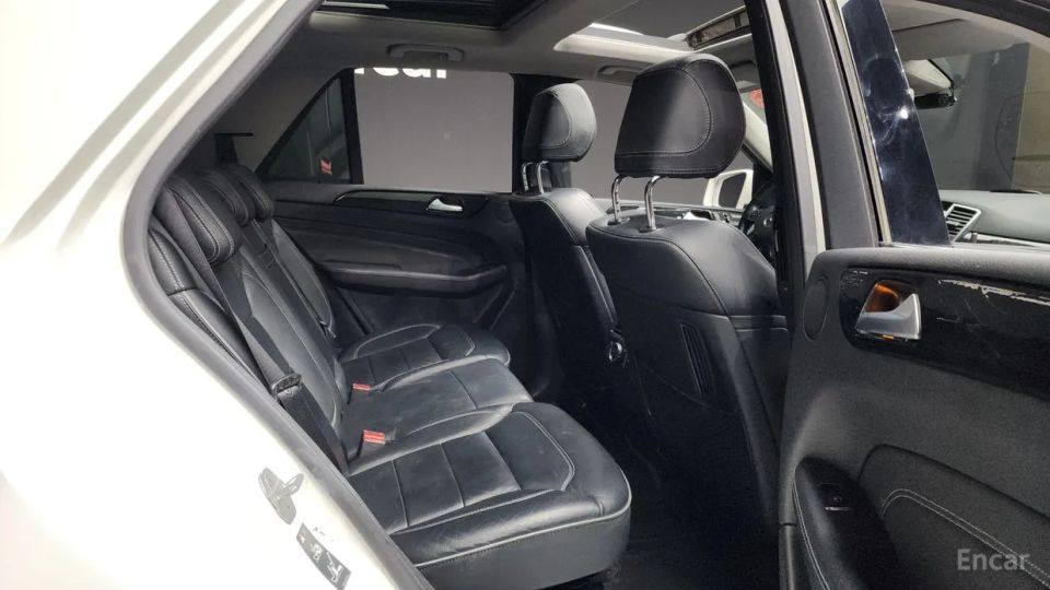Mercedes-Benz M-class