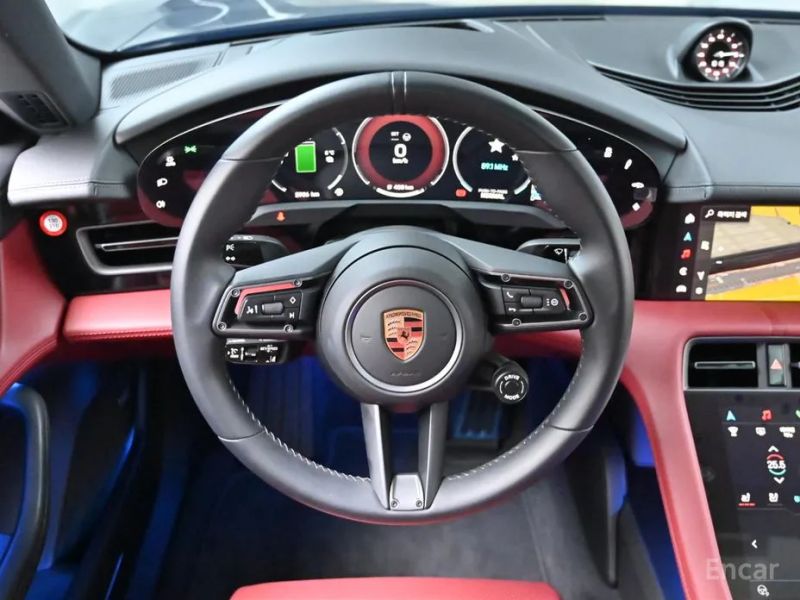 Porsche Taycan