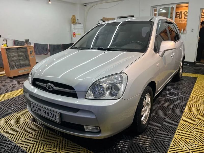 Kia Carens
