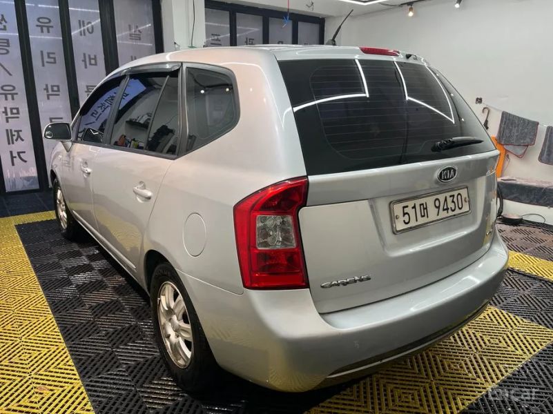 Kia Carens